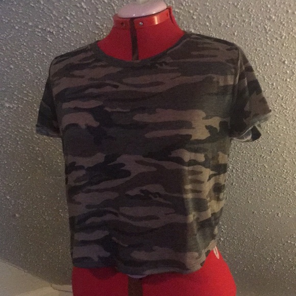 red camo crop top